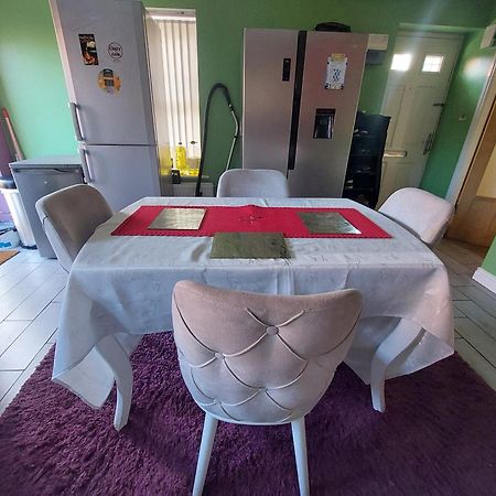 Luxury Room In Walsall Bloxwich Kültér fotó